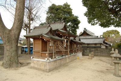 国府八幡神社